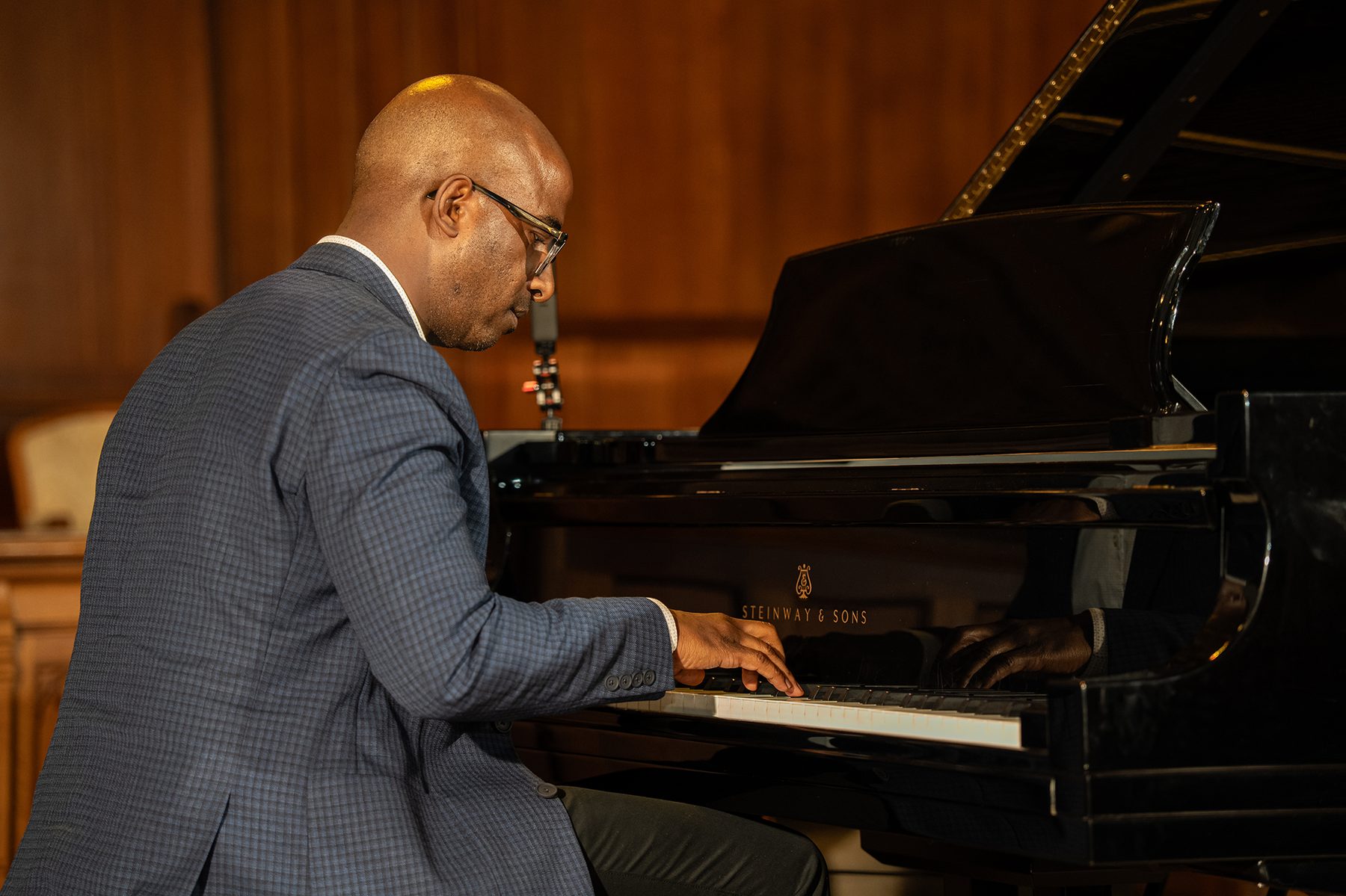 Steinway grand piano on stage before a Piano Place Ottawa recital